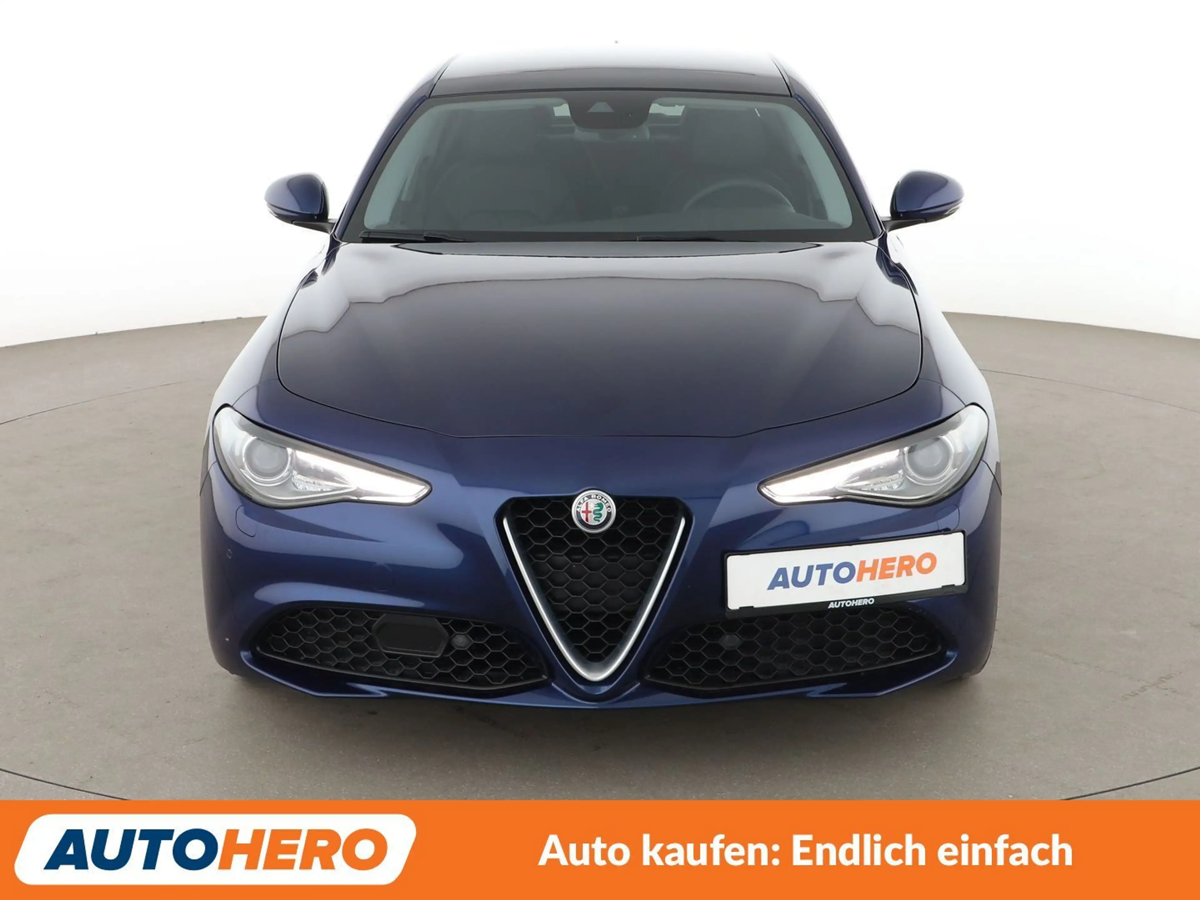 Alfa Romeo Giulia 2.0 Turbo Super Aut.*NAVI*XENON*ACC*CAM*PDC*SHZ* — photo 9