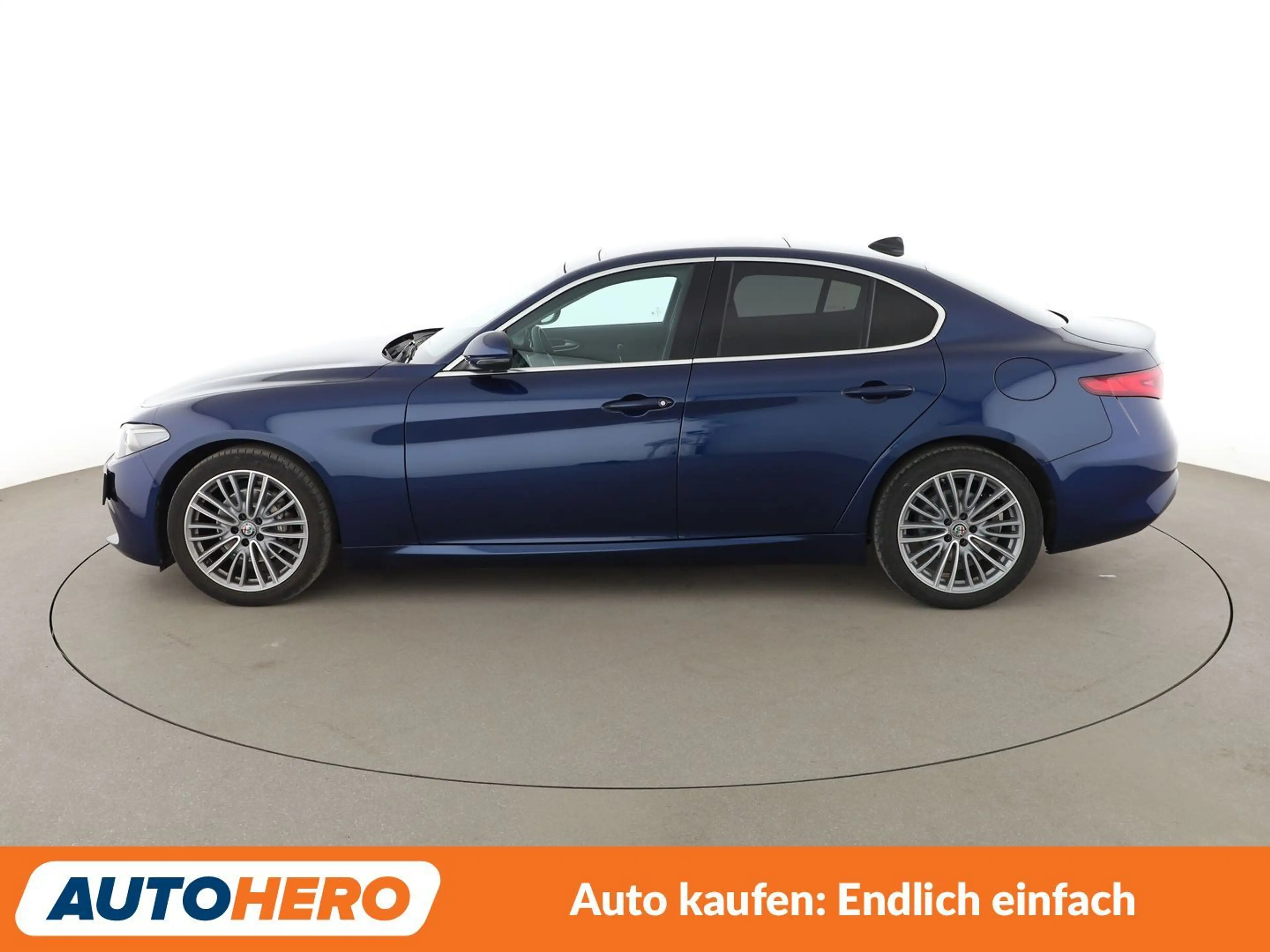 Alfa Romeo Giulia 2.0 Turbo Super Aut.*NAVI*XENON*ACC*CAM*PDC*SHZ* — photo 3