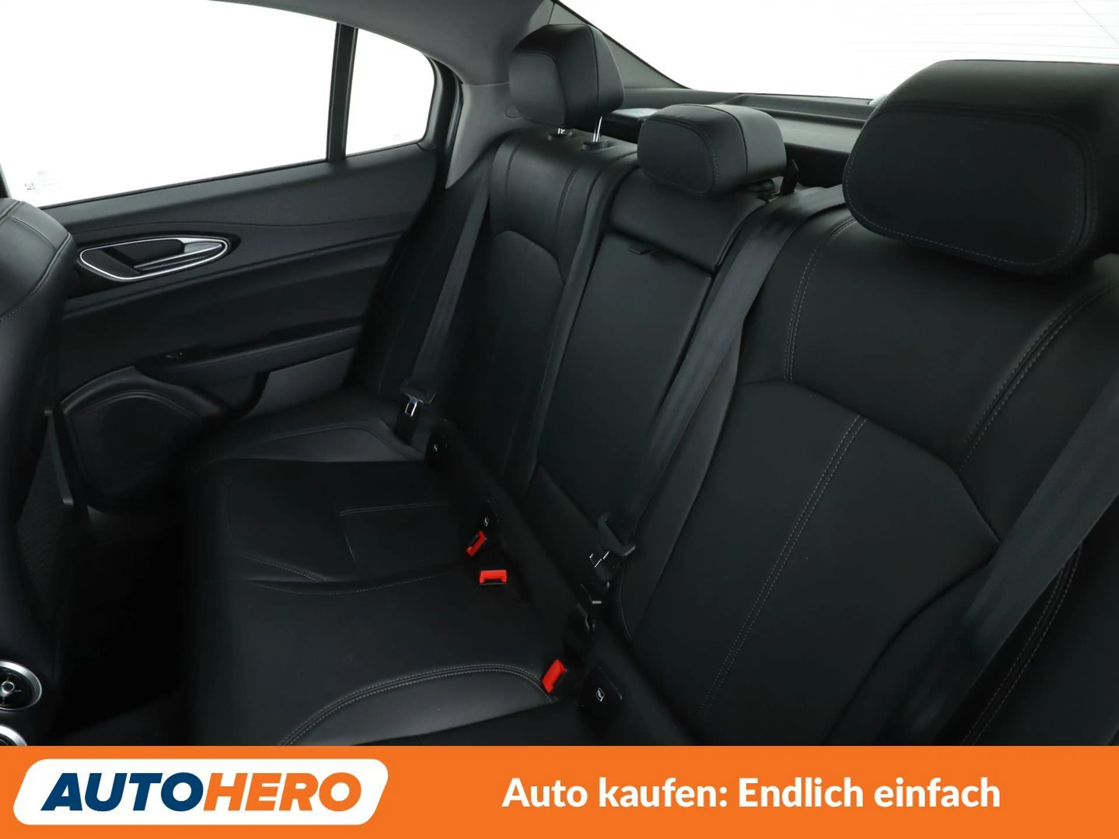 Alfa Romeo Giulia 2.0 Turbo Super Aut.*NAVI*XENON*ACC*CAM*PDC*SHZ* — photo 14