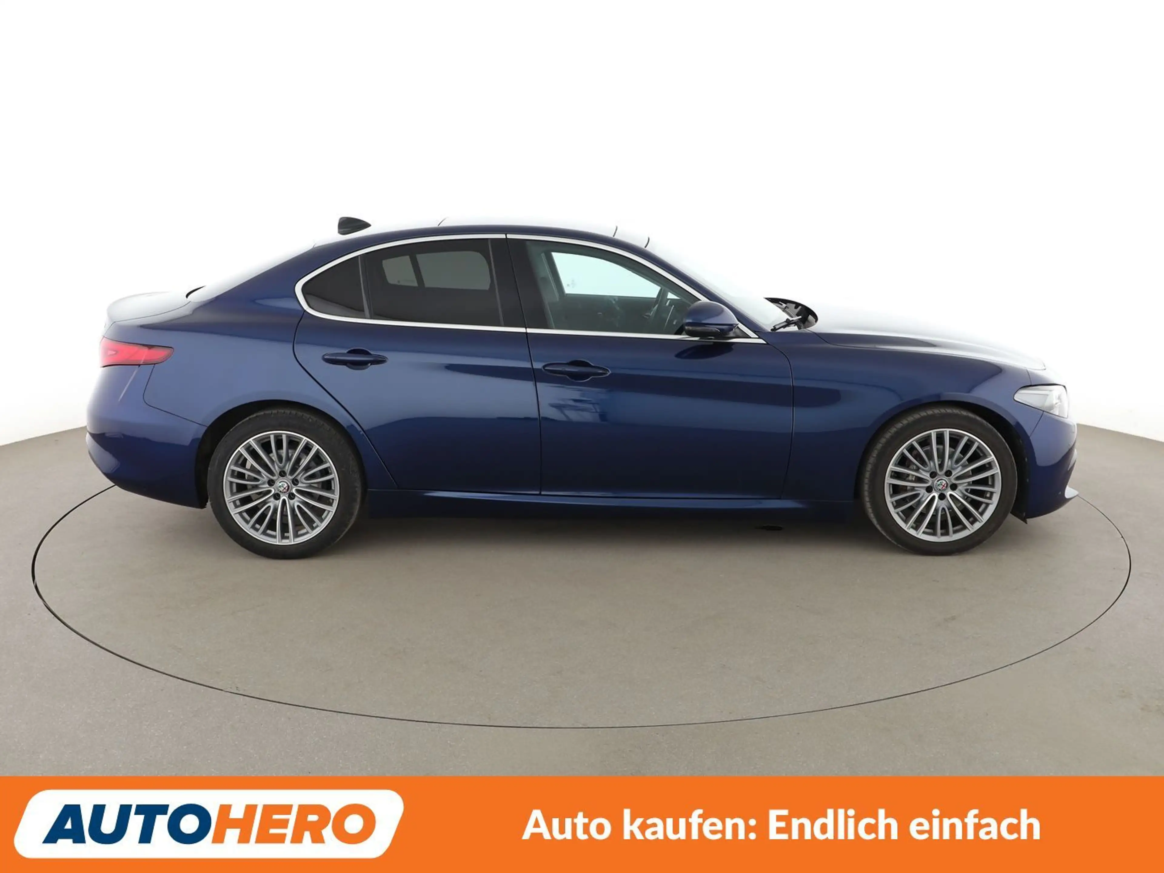 Alfa Romeo Giulia 2.0 Turbo Super Aut.*NAVI*XENON*ACC*CAM*PDC*SHZ* — photo 7