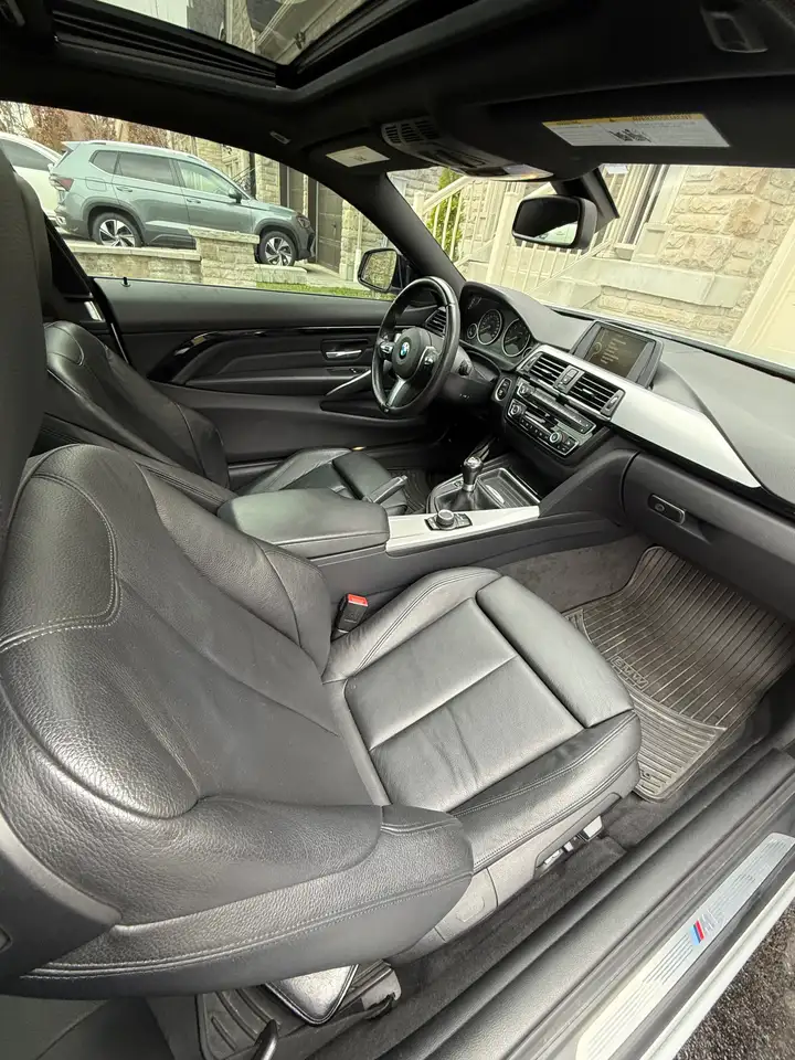 BMW 4 Series снимка BMW 4 Series
