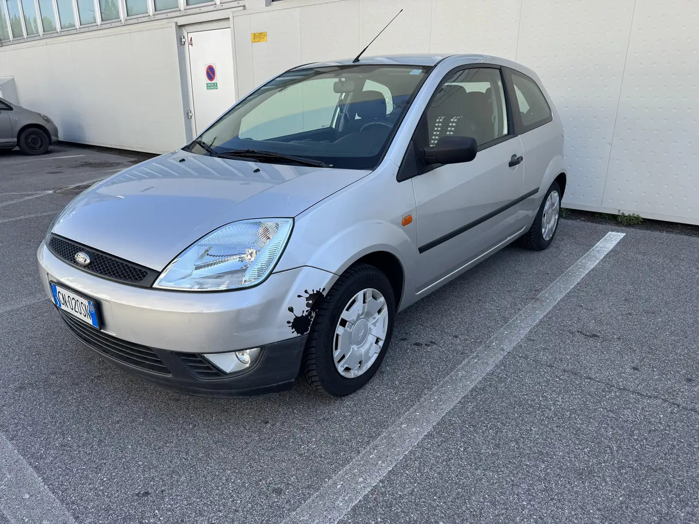 Ford Fiesta ambient - 2