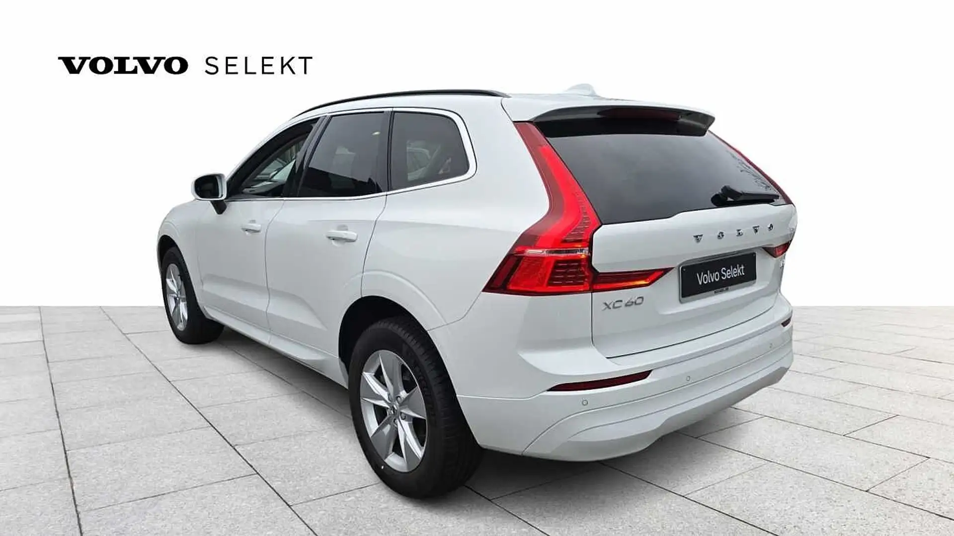 Volvo XC60 II Core, B4 Mild-Hybrid, Benzin Wit - 2
