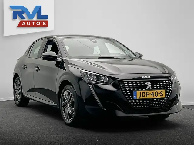 Peugeot 208 view 4