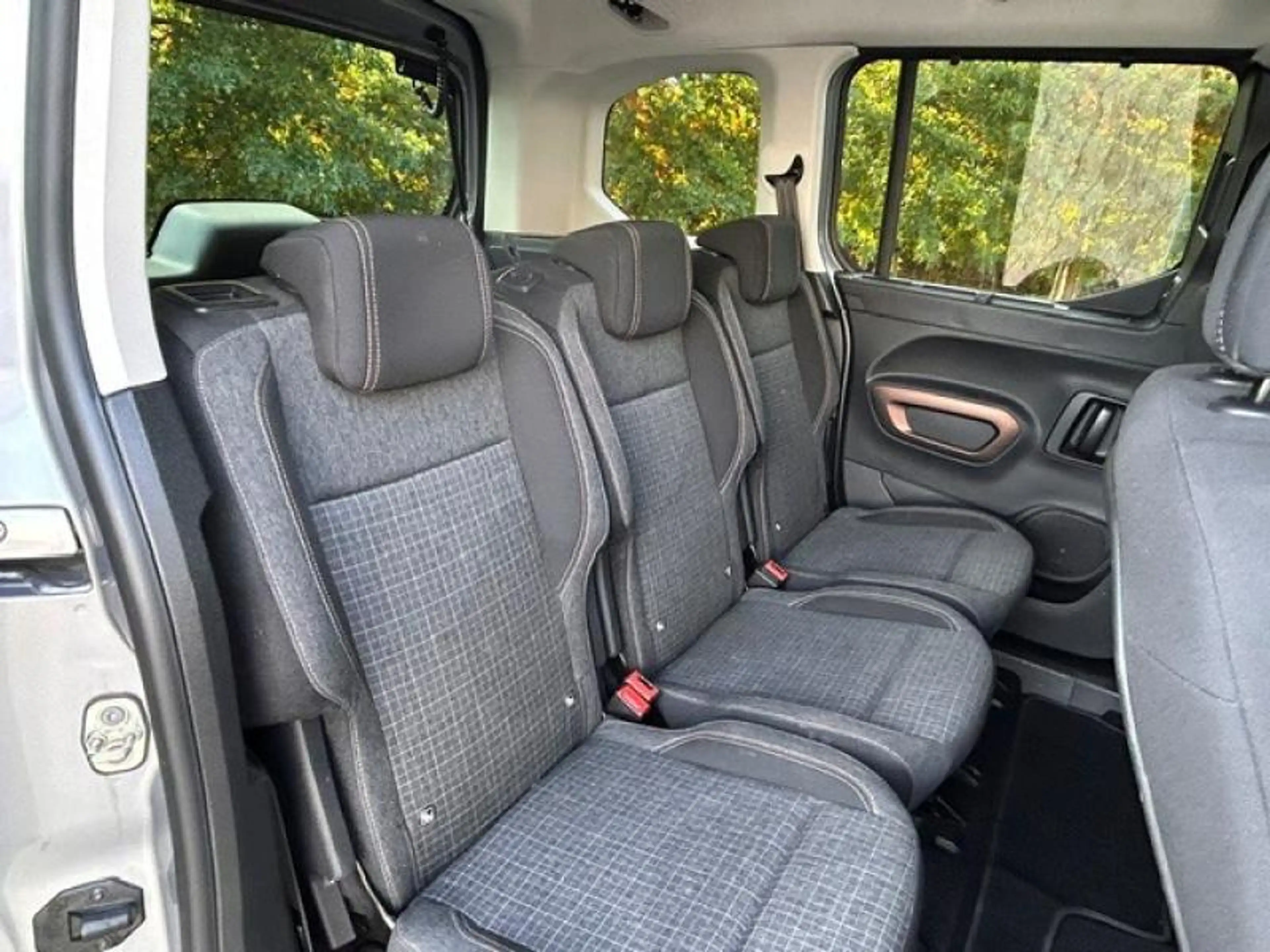 Peugeot Rifter GT-LINE — photo 16