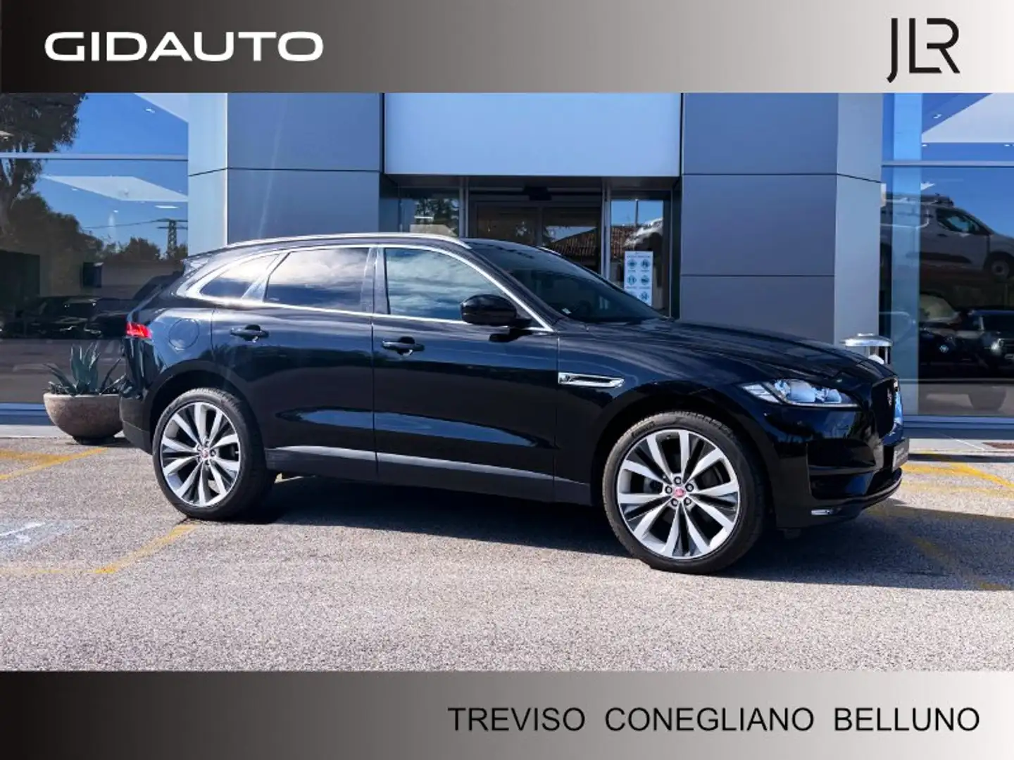 Jaguar F-Pace D300 SdV6 AWD Portfolio Auto Nero - 1