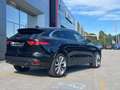 Jaguar F-Pace D300 SdV6 AWD Portfolio Auto Nero - thumbnail 4
