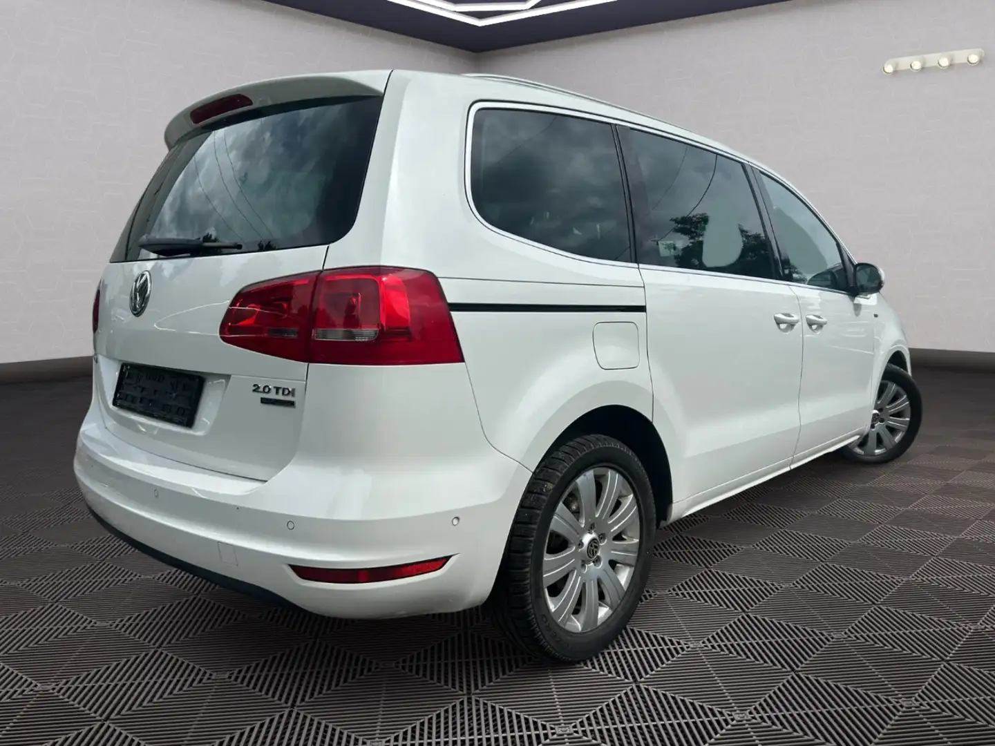 Volkswagen Sharan Life BMT Blanc - 2