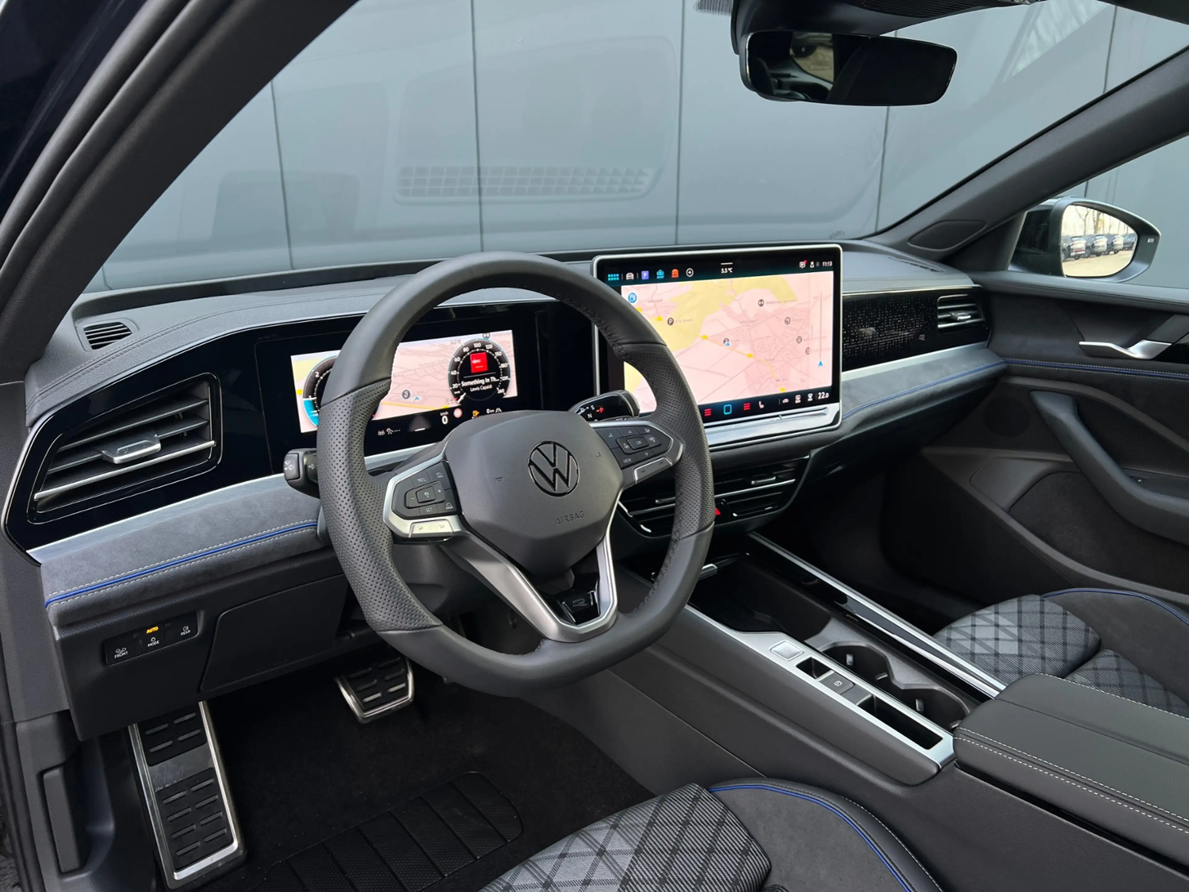 Volkswagen Passat Variant R-Line 2.0 TDI DSG 4MOTION *AHK, Black Style, 19" — photo 7