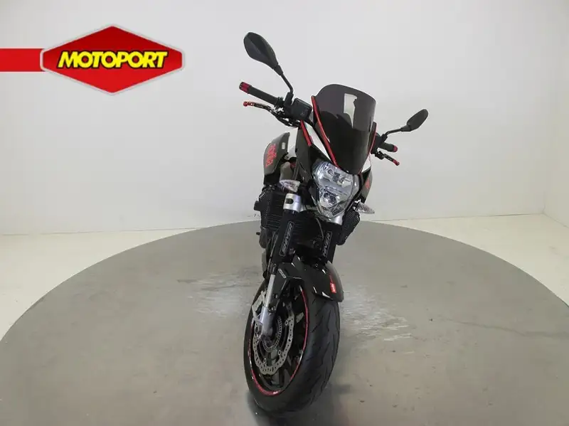 Aprilia Shiver 750 - foto 3