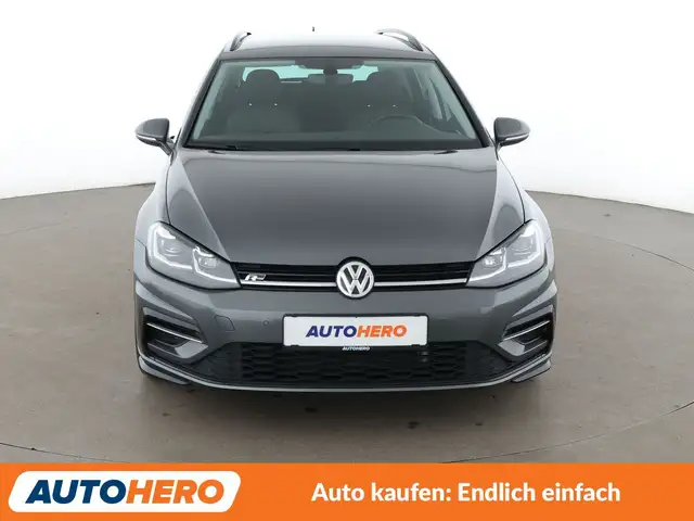 Volkswagen Golf view 9