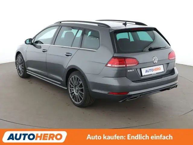 Volkswagen Golf view 4