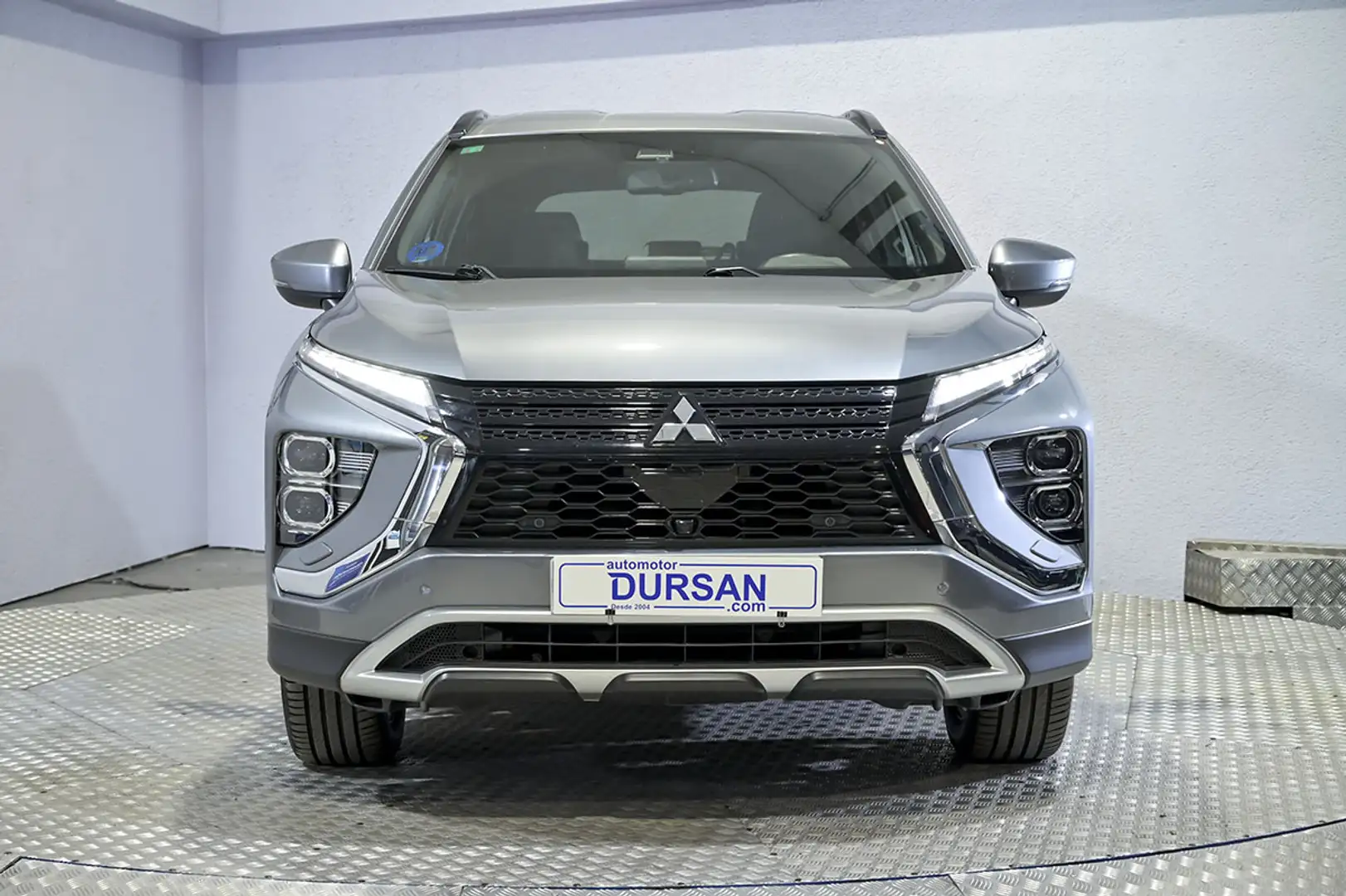 Mitsubishi Eclipse Cross PHEV Kaiteki 4WD - 2