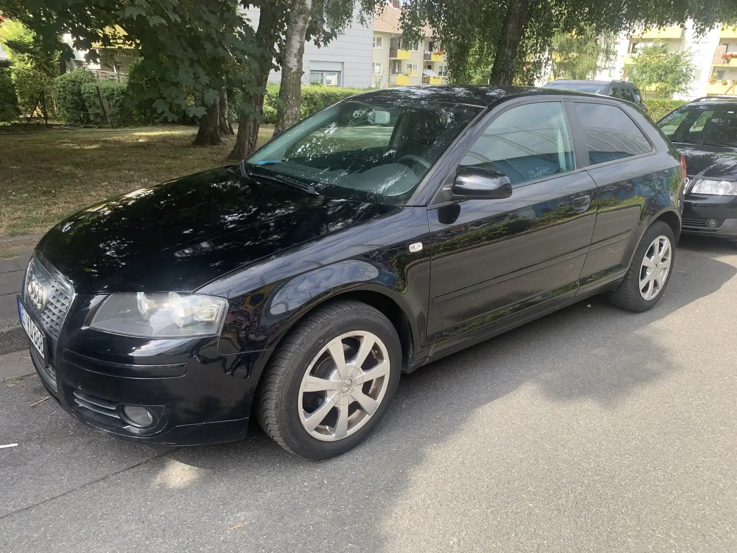 Audi A3 1.6 FSI Ambiente - 2
