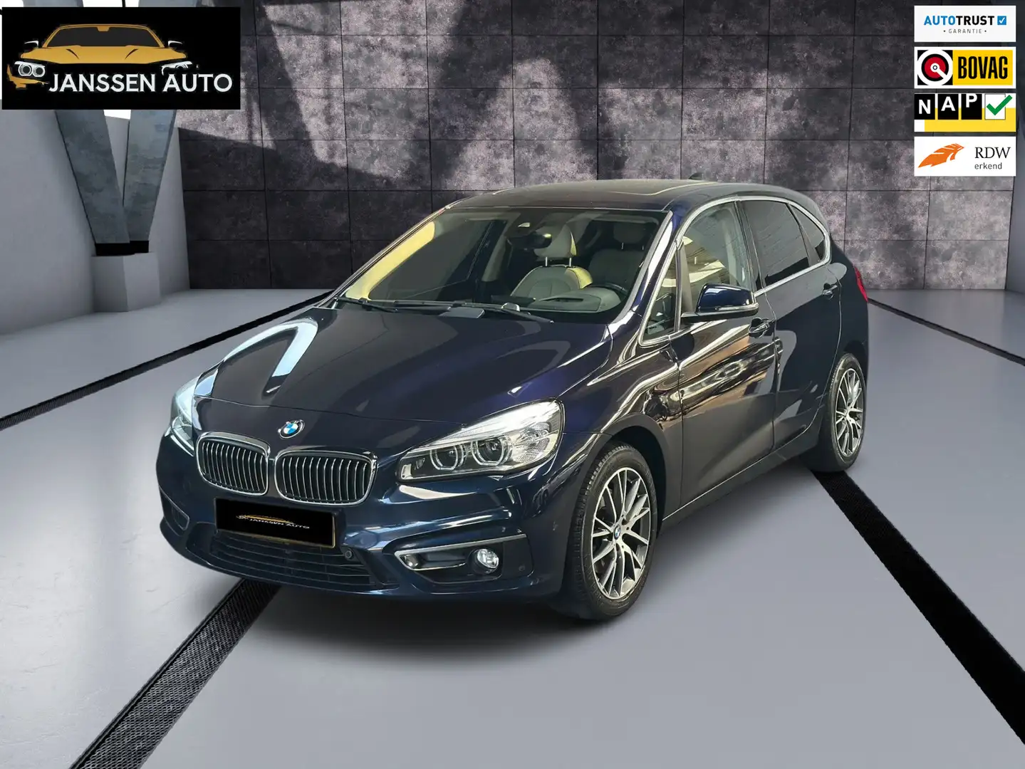 BMW 218 2-serie Active Tourer 218i M Sport, Pano, Leer, St Blauw - 1