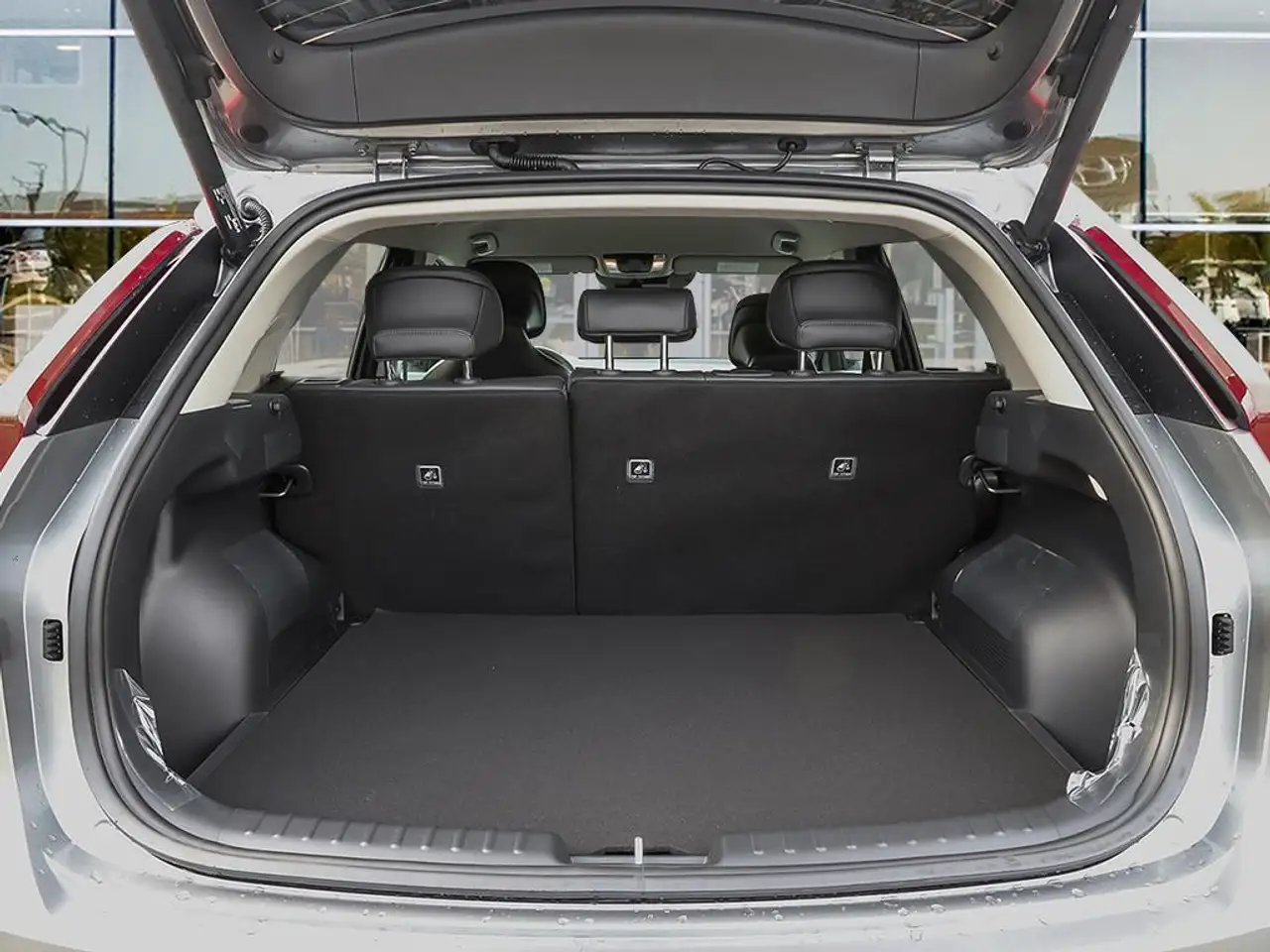 Kia Niro снимка Kia Niro