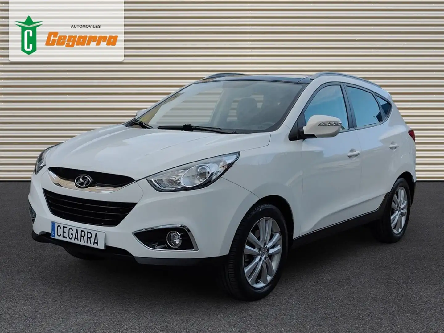 Hyundai iX35 2.0 CRDi 184cv Style Sky Nav Auto 4x4 Blanc - 1