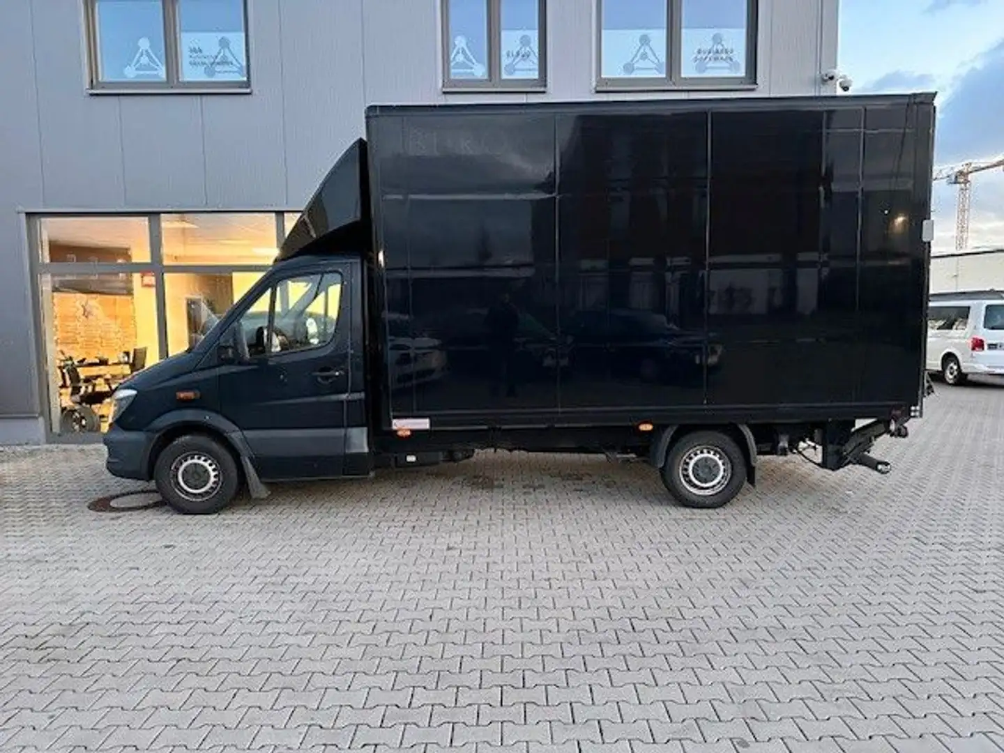 Mercedes-Benz Sprinter II Pritsche 316 CDI Koffer Automatik Negro - 2