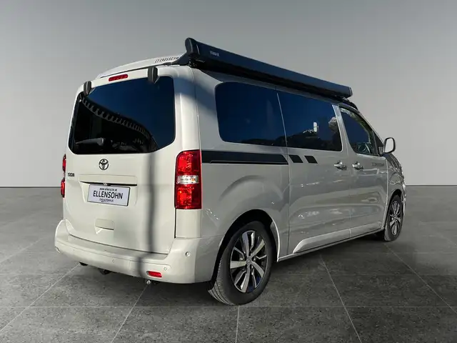 Toyota Proace Flex 2,0D144 AT Family Medium inkl. Anhängerkuppl Ansicht 5