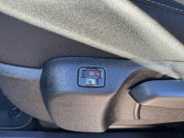 Toyota Proace Flex 2,0D144 AT Family Medium inkl. Anhängerkuppl Ansicht 25