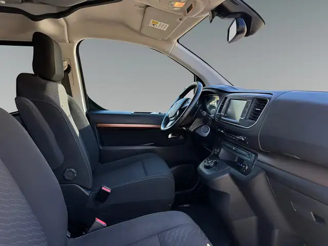 Toyota Proace Flex 2,0D144 AT Family Medium inkl. Anhängerkuppl Ansicht 12