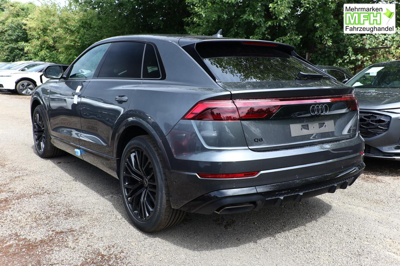 Audi Q8 S line 2xS LederAmatur 22Z Laser Pano HUD Klim4... — photo 3