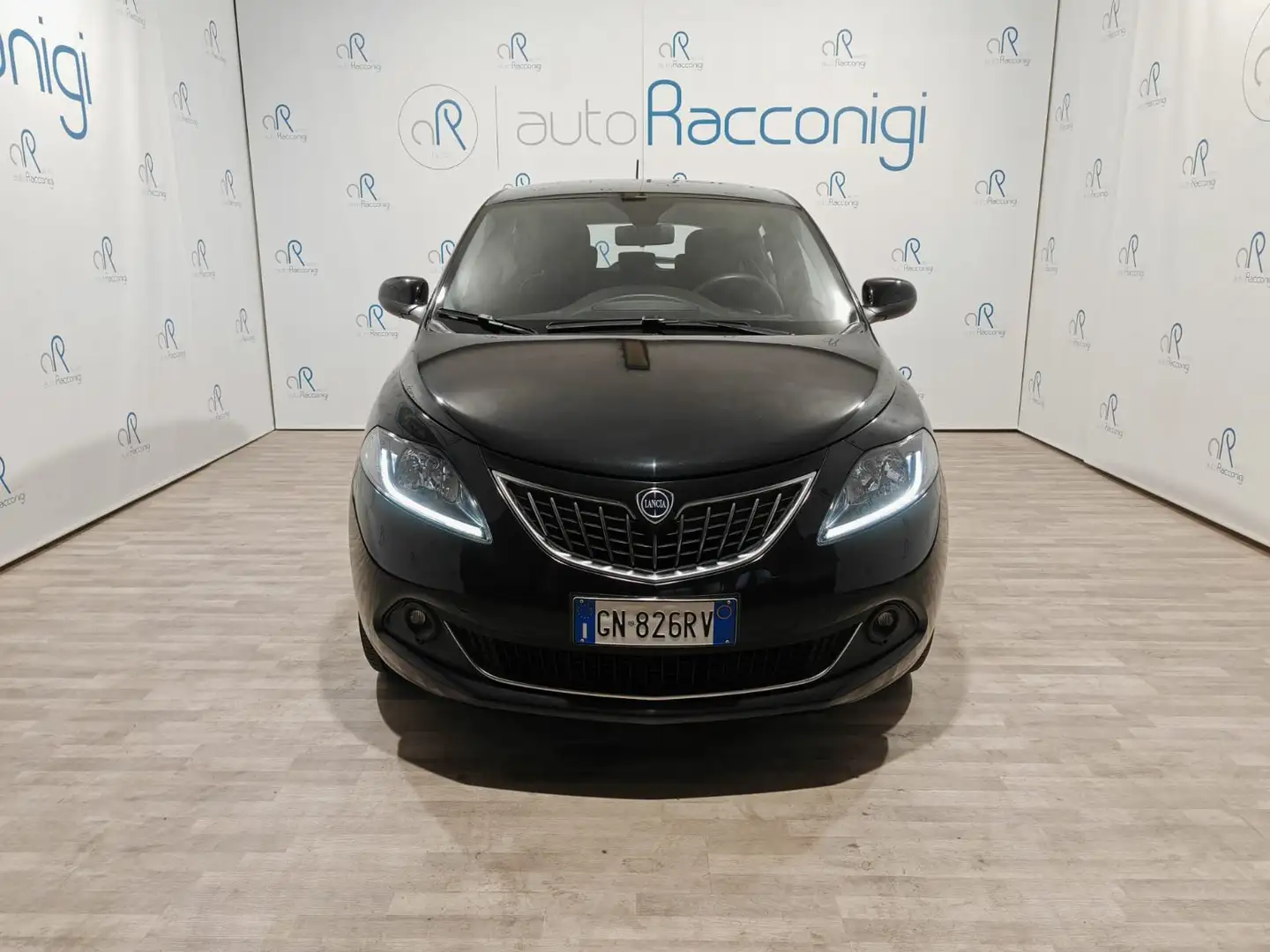 Lancia Ypsilon Ypsilon 1.0 firefly hybrid Gold - Carplay/Sensori Zwart - 1