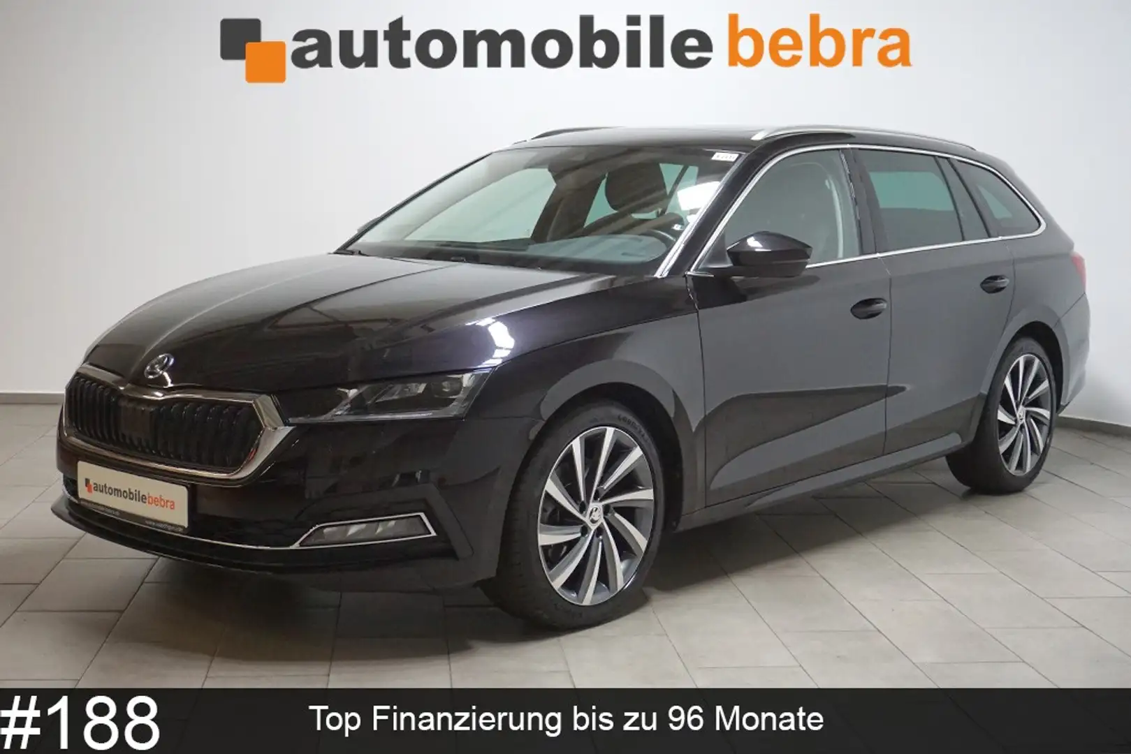 Skoda Octavia 2.0TDI DSG Style Virtual AHK Pano Schwarz - 1