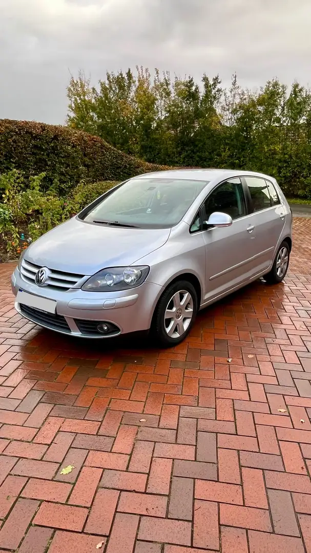 Volkswagen Golf Plus 2.0 FSI Automatik Sportline Silber - 2