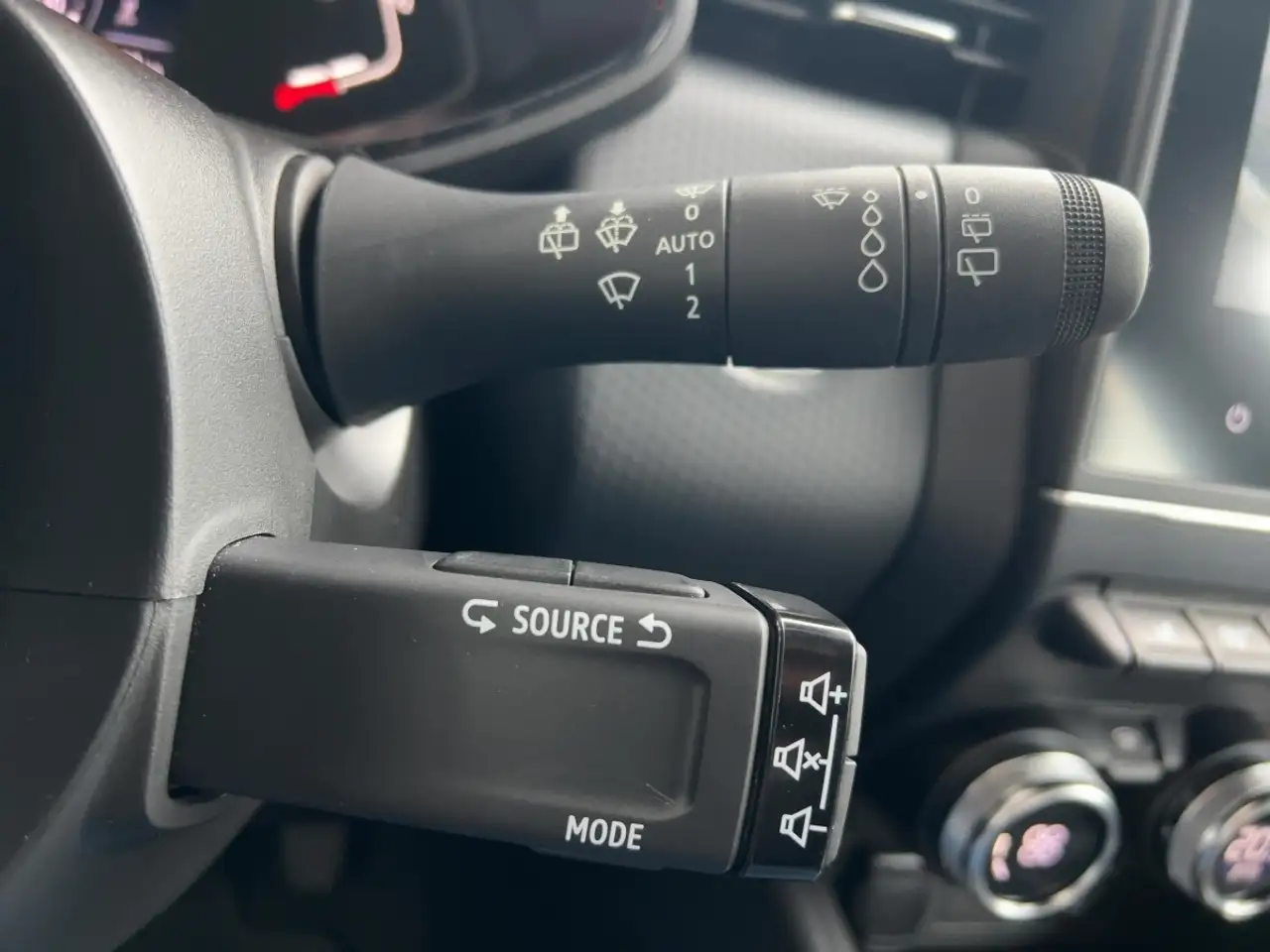 Renault Clio INTENS TCe 90 Apple CarPlay PDC KLIMA BT ABS, миниатюра 17
