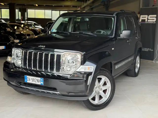 Jeep Cherokee Cherokee 2.8 CRD DPF Limited Auto