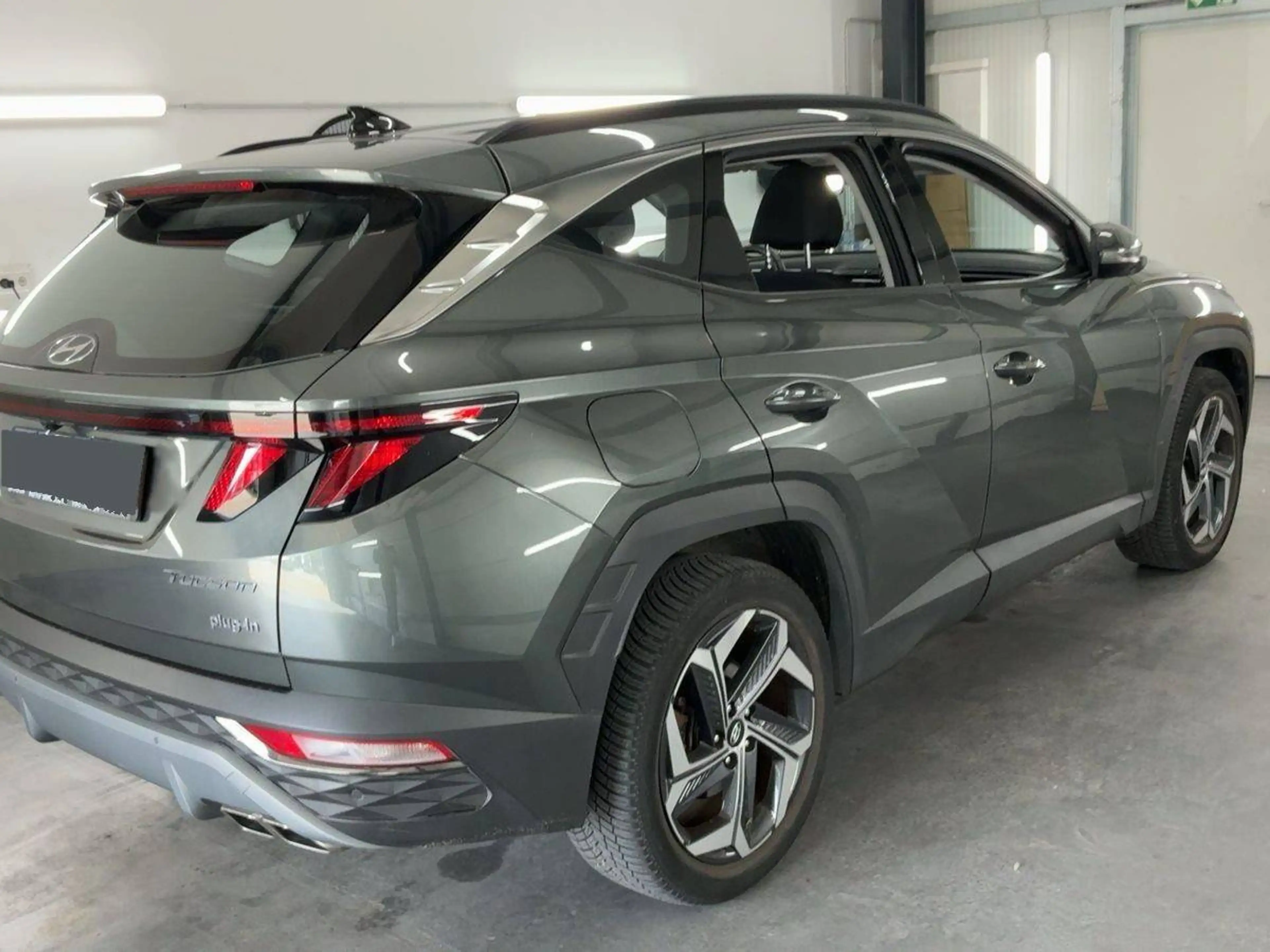 Hyundai TUCSON Basis Plug-In Hybrid 4WD — photo 6