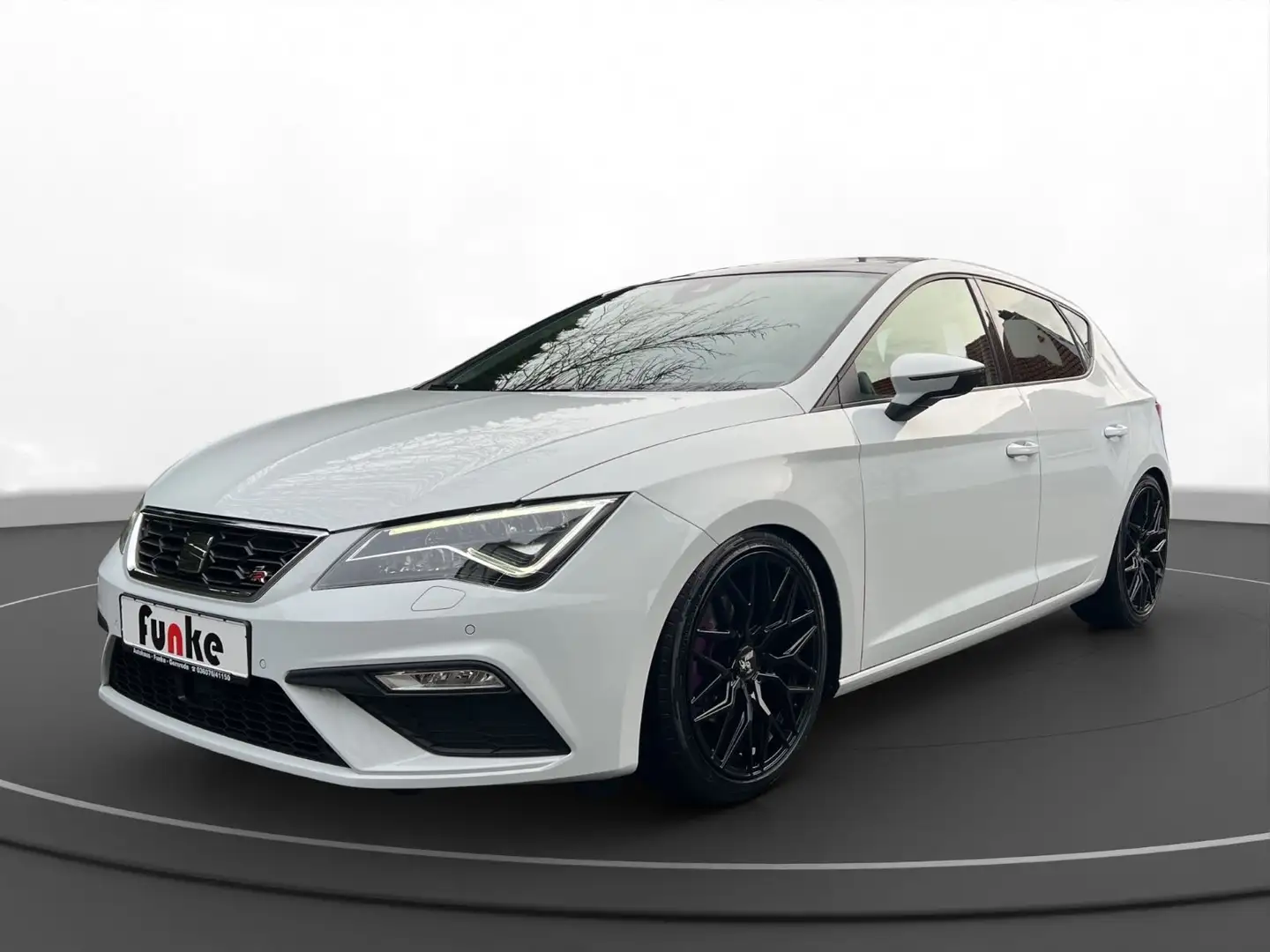 SEAT Leon FR Weiß - 1