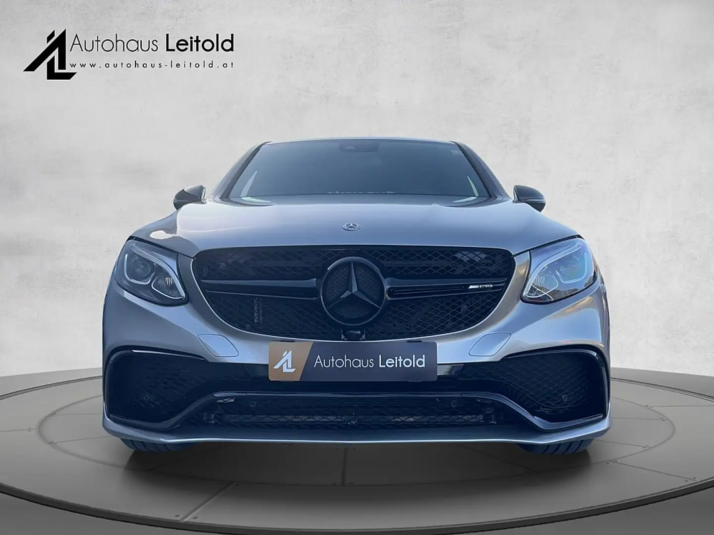 Mercedes-Benz GLC 220 d Coupé 4MATIC AMG Paket LED NAVI KEYLESS PDC C... Silber - 2