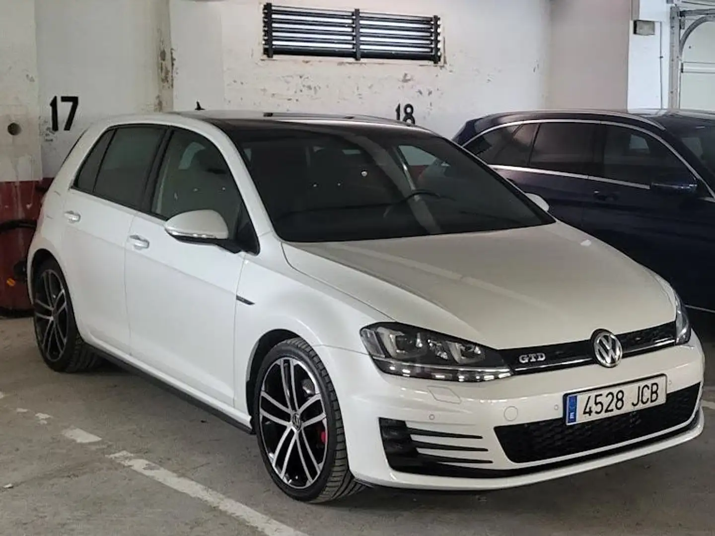 Volkswagen Golf GTD Golf 2.0TDI CR BMT GTD 184 GTD Blanco - 2