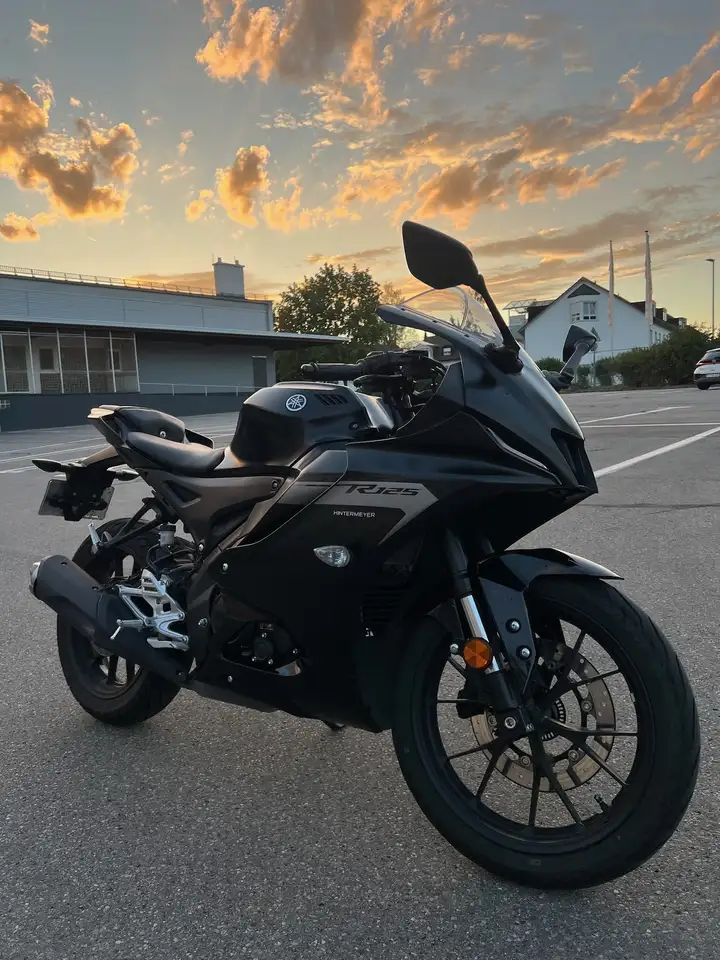 Yamaha YZF-R125