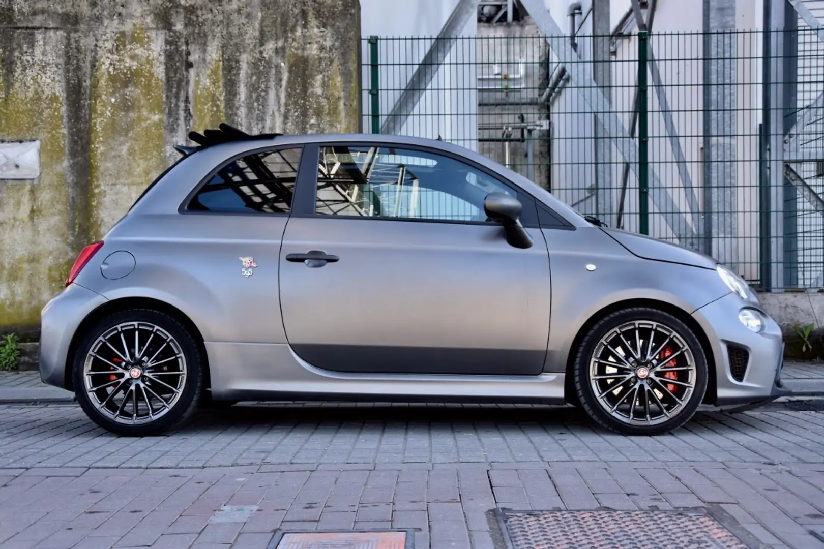 Fiat 595 Abarth **Competizione** Cabriolet **CRYPTO PAY** Gris - 2