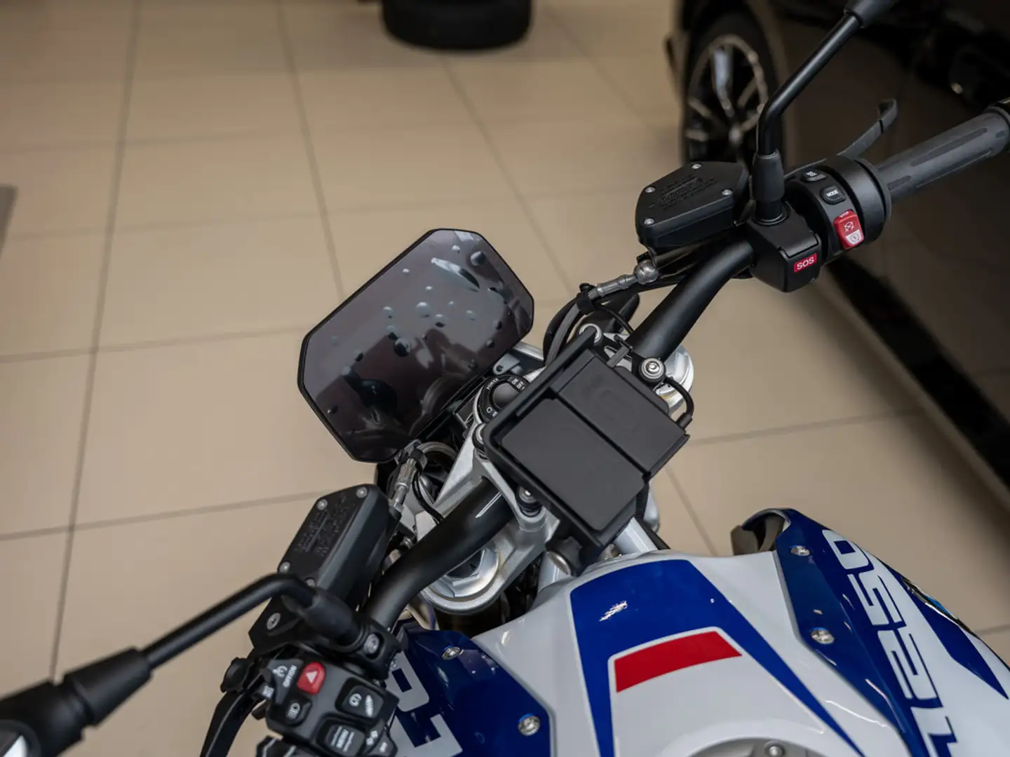 BMW R 1250 R KOMFORT-P. DYNAMIC-P. Bleu - 2
