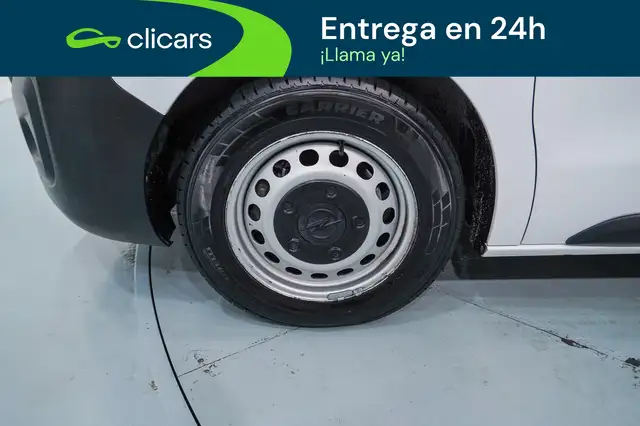 Opel Vivaro view 11