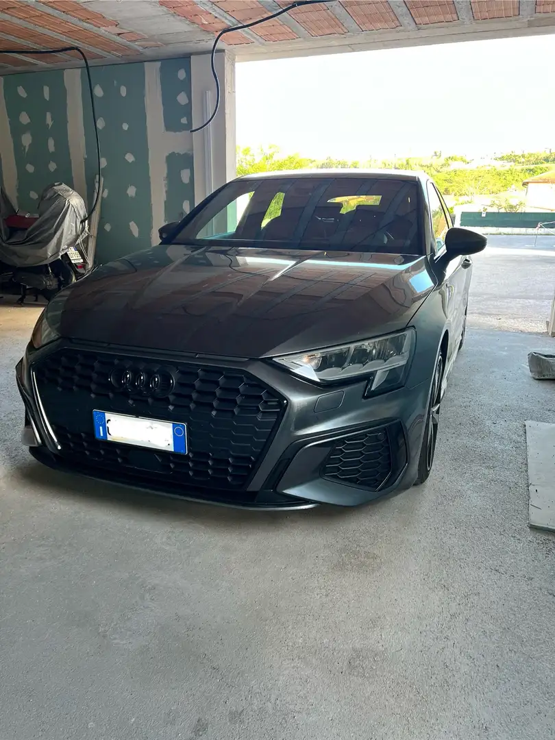 Audi Audi A3 Sportback S-line - 1