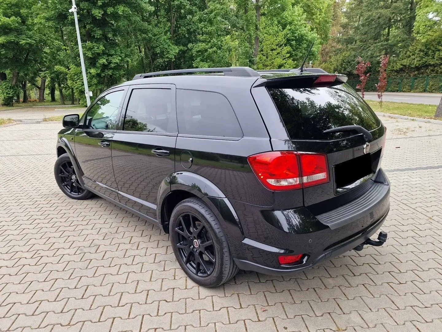 Fiat Freemont Freemont 2.0 Multijet 16V DPF Automatik AllradBlac Czarny - 2
