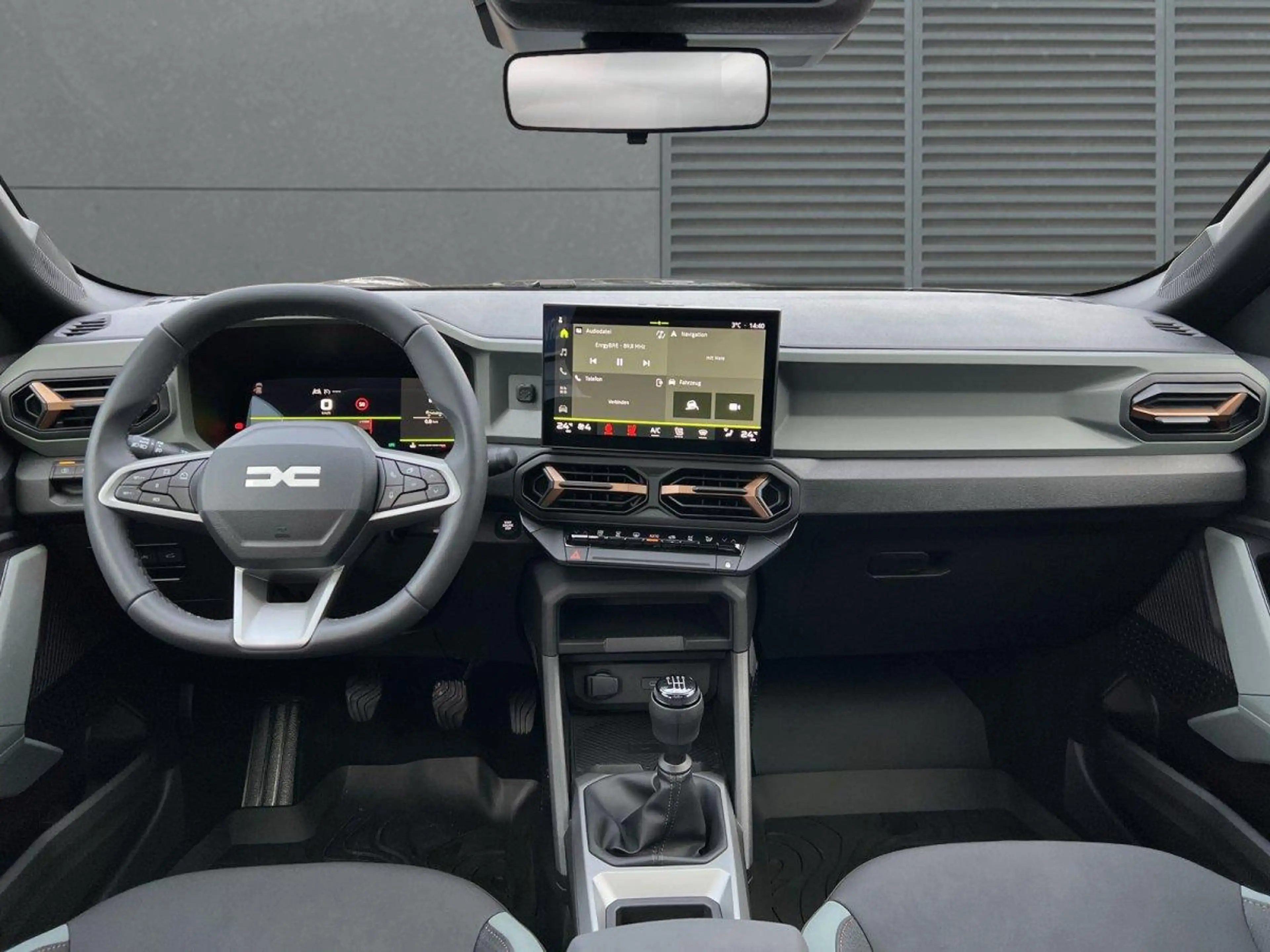 Dacia Bigster Extreme SHZ+el. Heckklappe mild hybrid-G 140 LP... — photo 5
