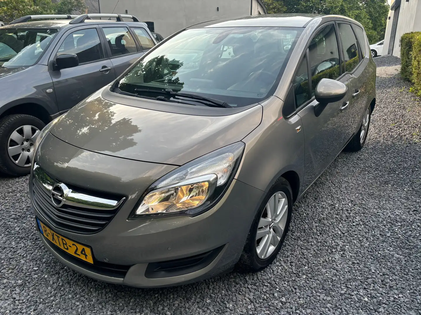 Opel Meriva 1.4 Turbo Business+ AIRCO NAVI Barna - 1
