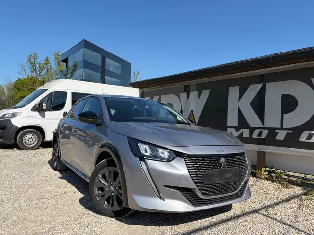 Peugeot e-208 e-208 50 kWh Allure