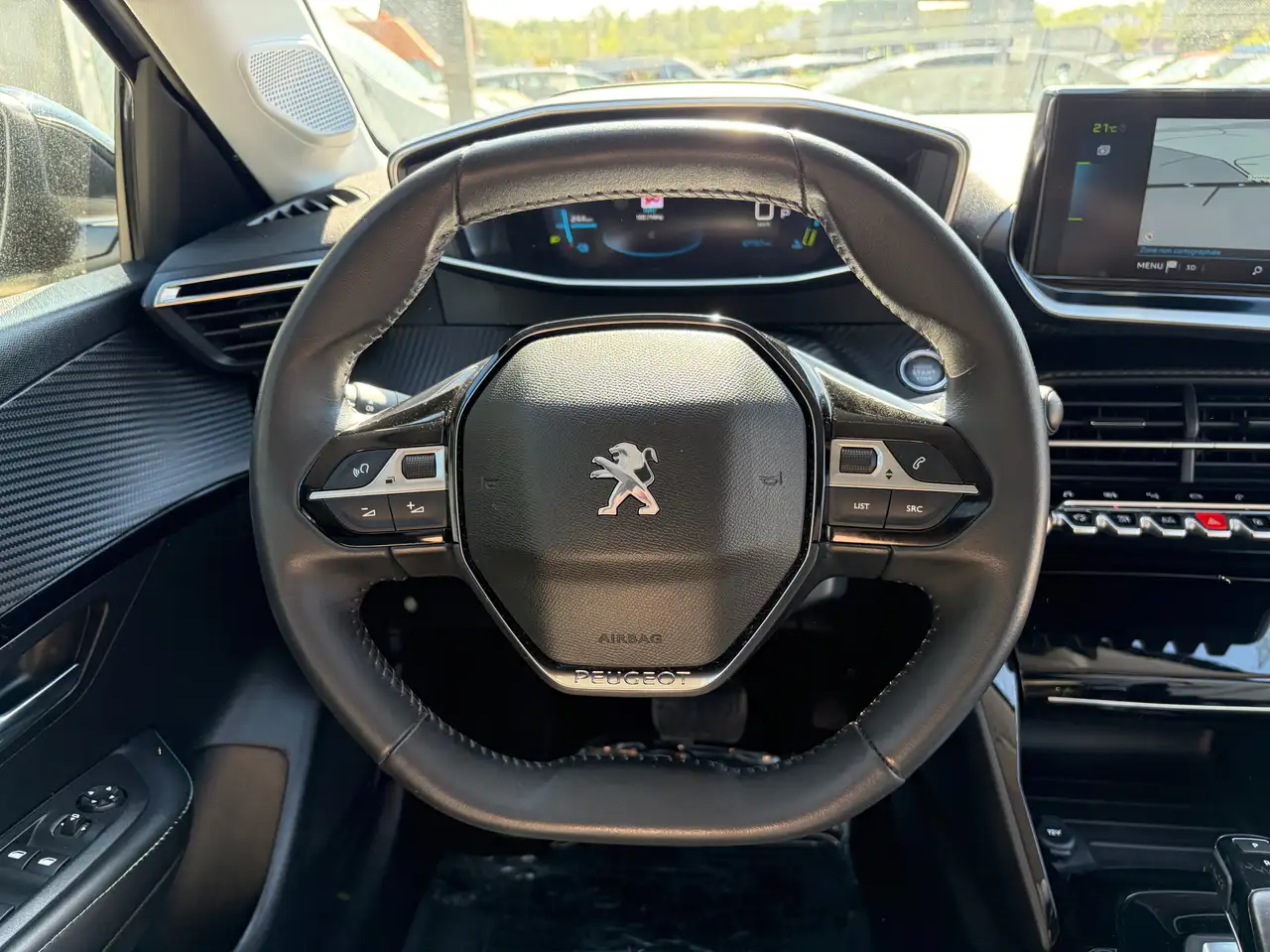 Peugeot e-208 e-208 50 kWh Allure 20