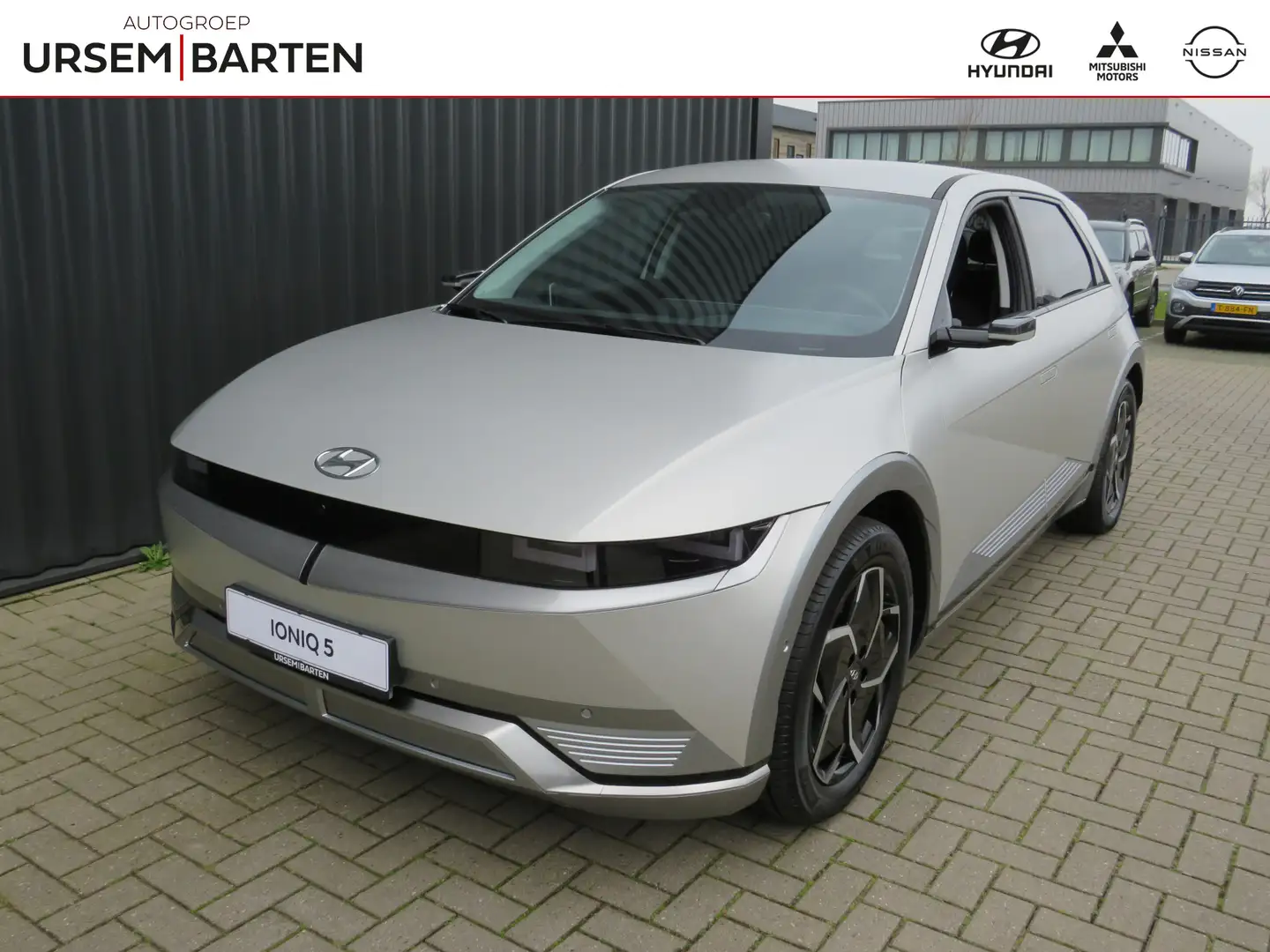 Hyundai IONIQ 5 Lounge AWD 77.4 kWh | 325PK | 1600KG trekgewicht Amarillo - 1