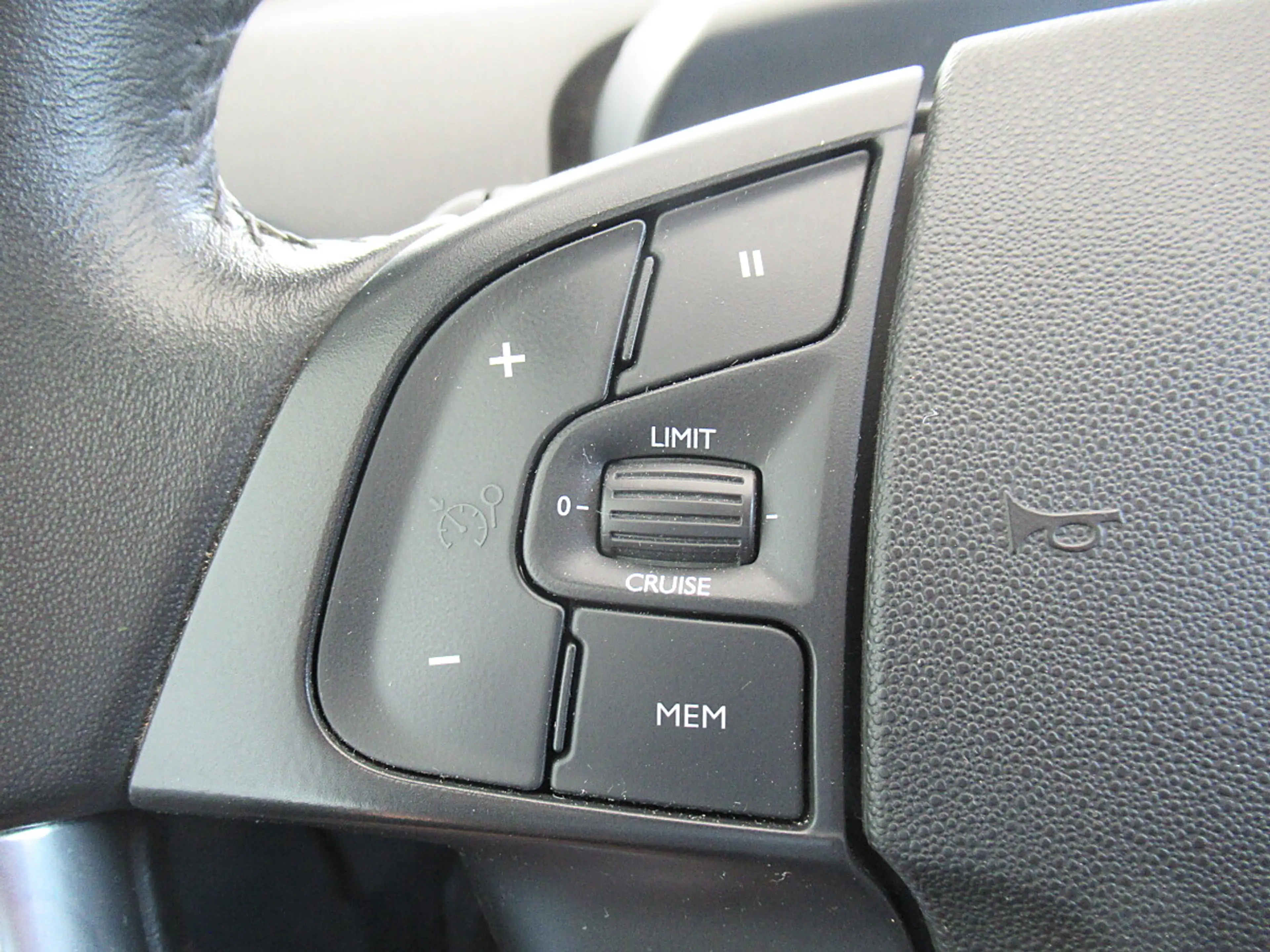 Citroen C4 SpaceTourer C4 Spacetourer BlueHDi 130 S&S EAT8 Feel Editio... — photo 15