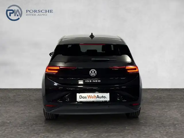 Volkswagen Id.3 view 5