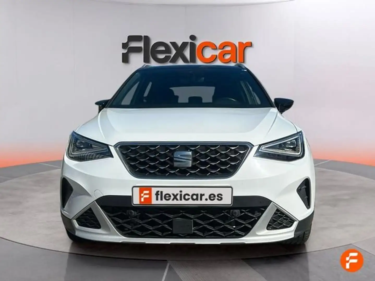 SEAT Arona 1.5 EcoTSI S&S Special Edition DSG7 150 Blanco - 2