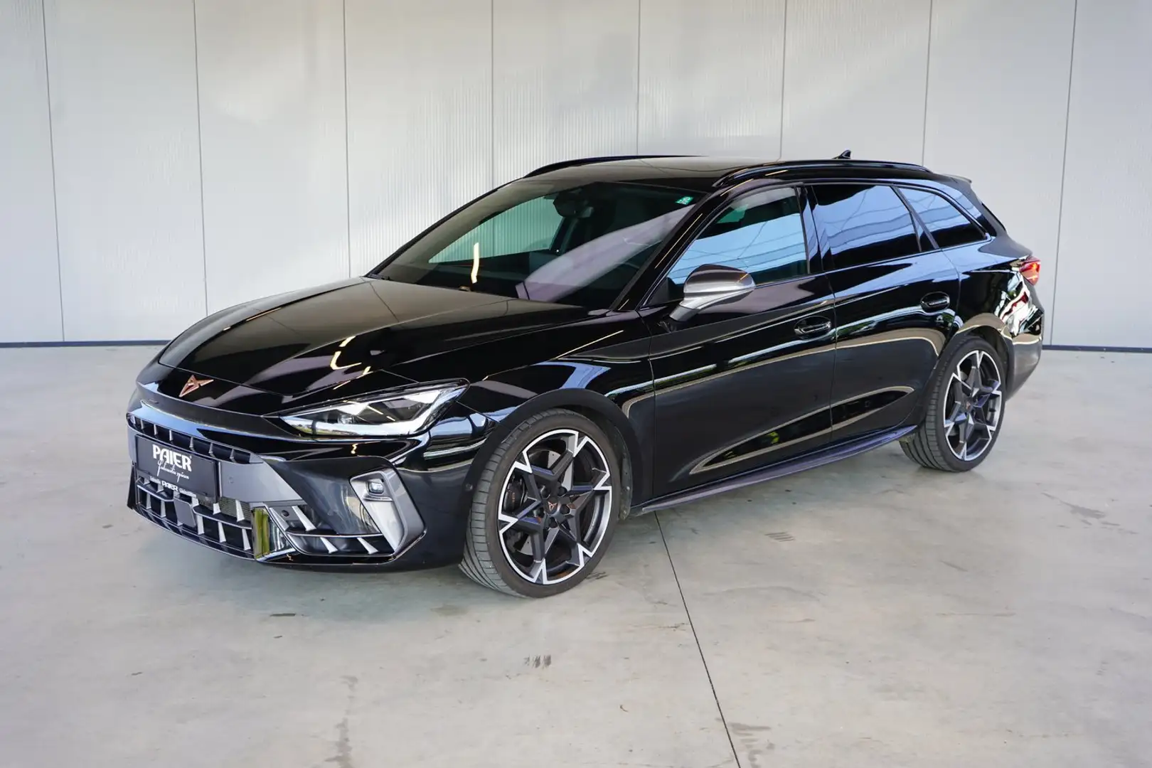 CUPRA Leon VZ 2.0 TSI DSG 4Drive Schwarz - 2